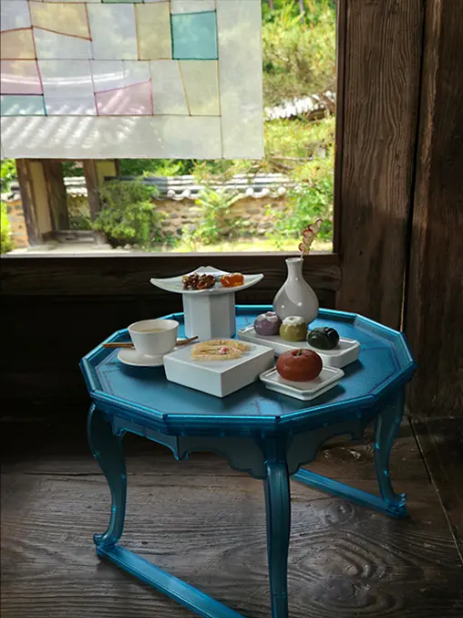 Egy városi tájképet ábrázoló nappali fotó a Galaxy Z Fold7 200 megapixeles hátlapi kamerájával. A részletek tiszták és
      élethűek.