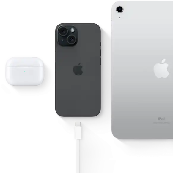 Az       USB-C csatlakozós iPhone 15-öt tartalmazó kép azt szemlélteti, hogy a telefonhoz használt kábel AirPods Próhoz és iPadhez       is használható.